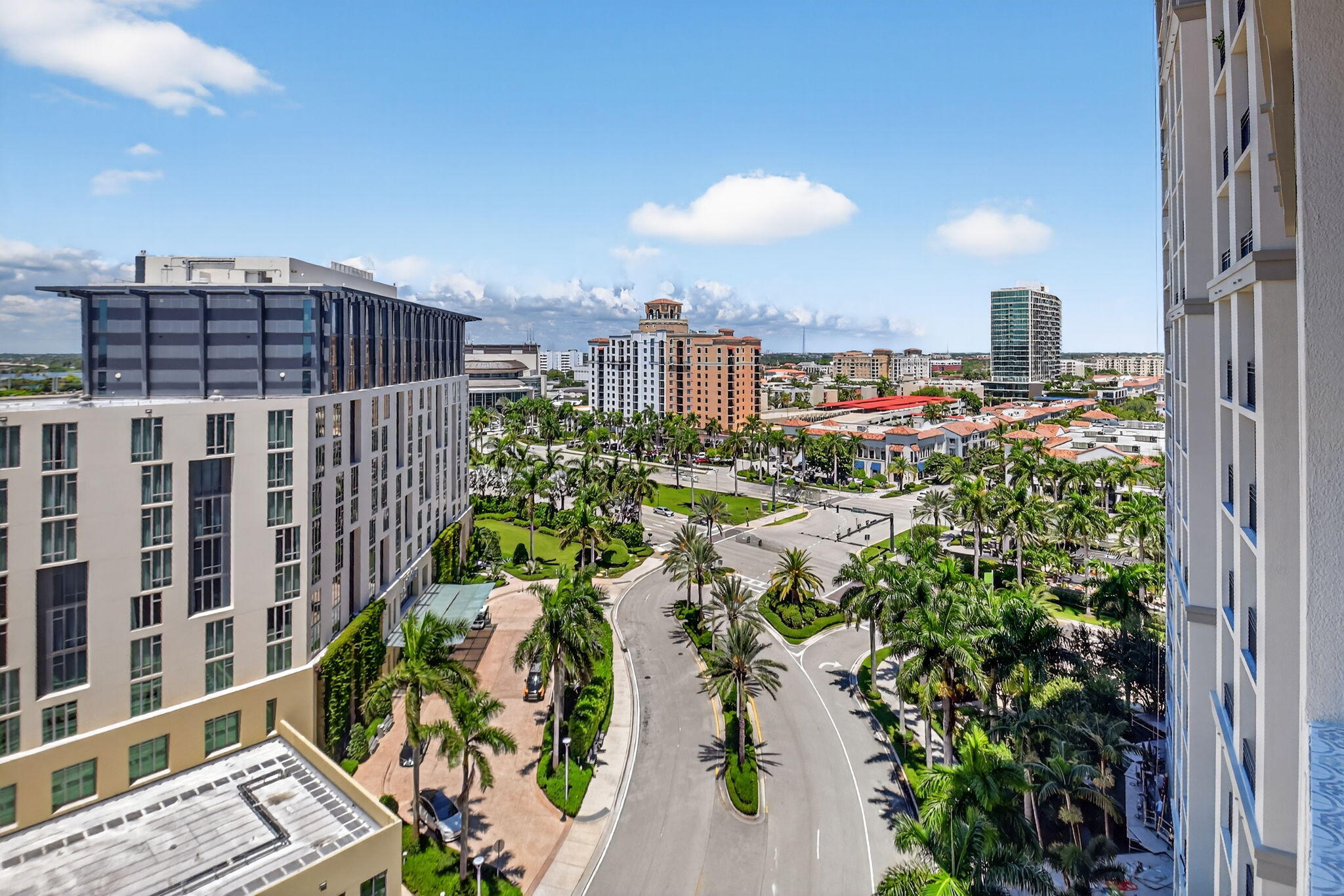 CITYPLACE SOUTH TOWER CONDO - Residential