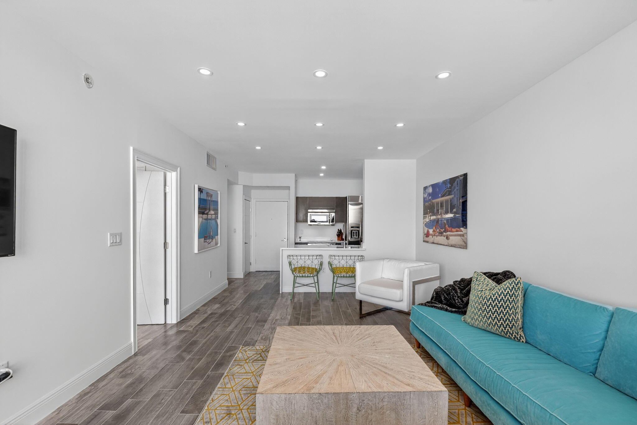 CITYPLACE SOUTH TOWER CONDO - Residential