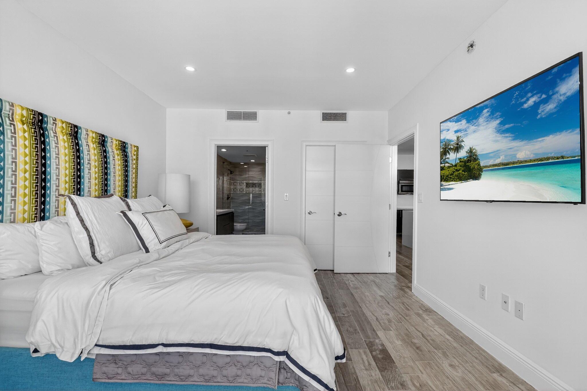 CITYPLACE SOUTH TOWER CON - Residential