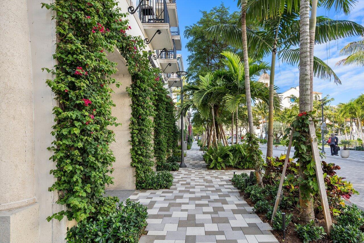 CITYPLACE SOUTH TOWER CONDO - Residential