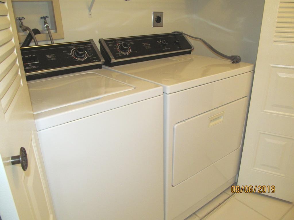 PARK POINTE - Residential