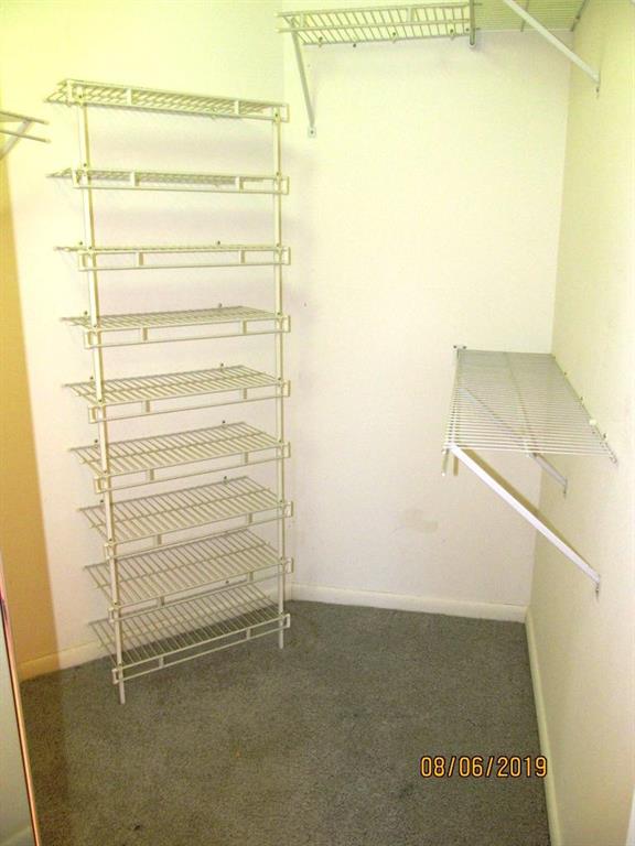 PARK POINTE - Residential