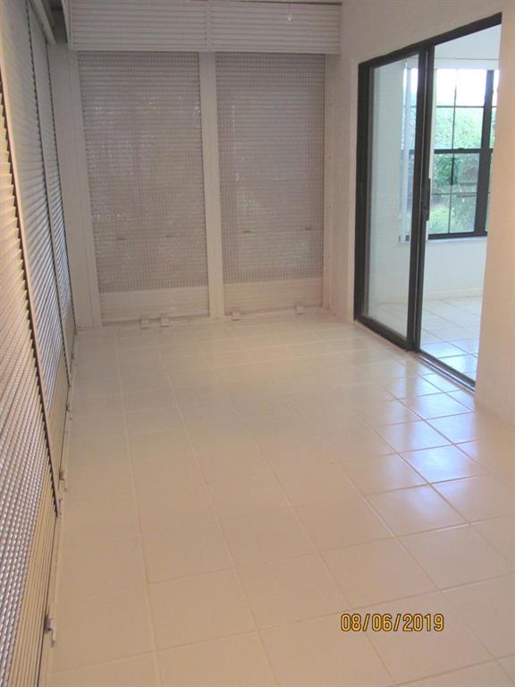 PARK POINTE - Residential