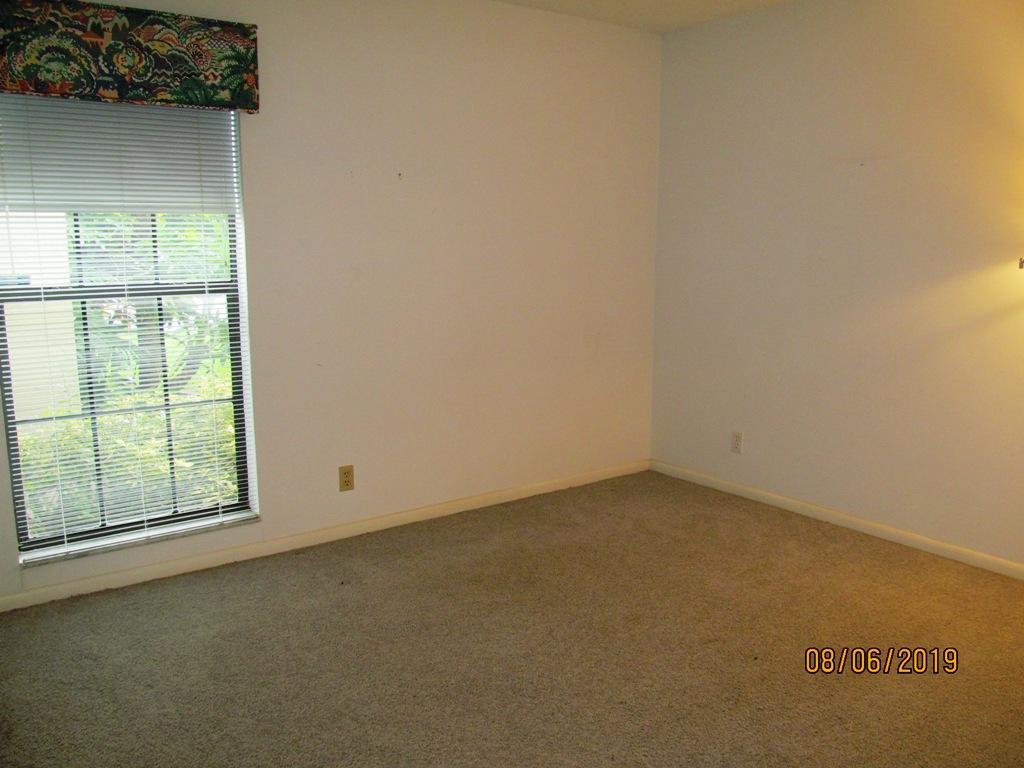 PARK POINTE - Residential