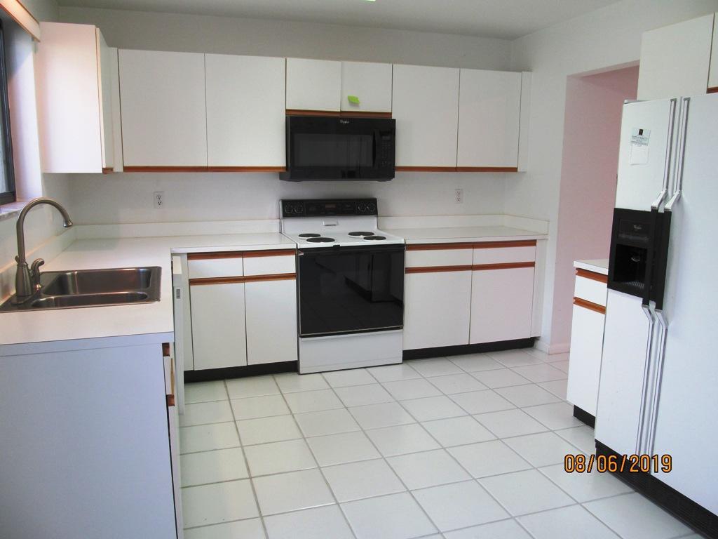 PARK POINTE - Residential