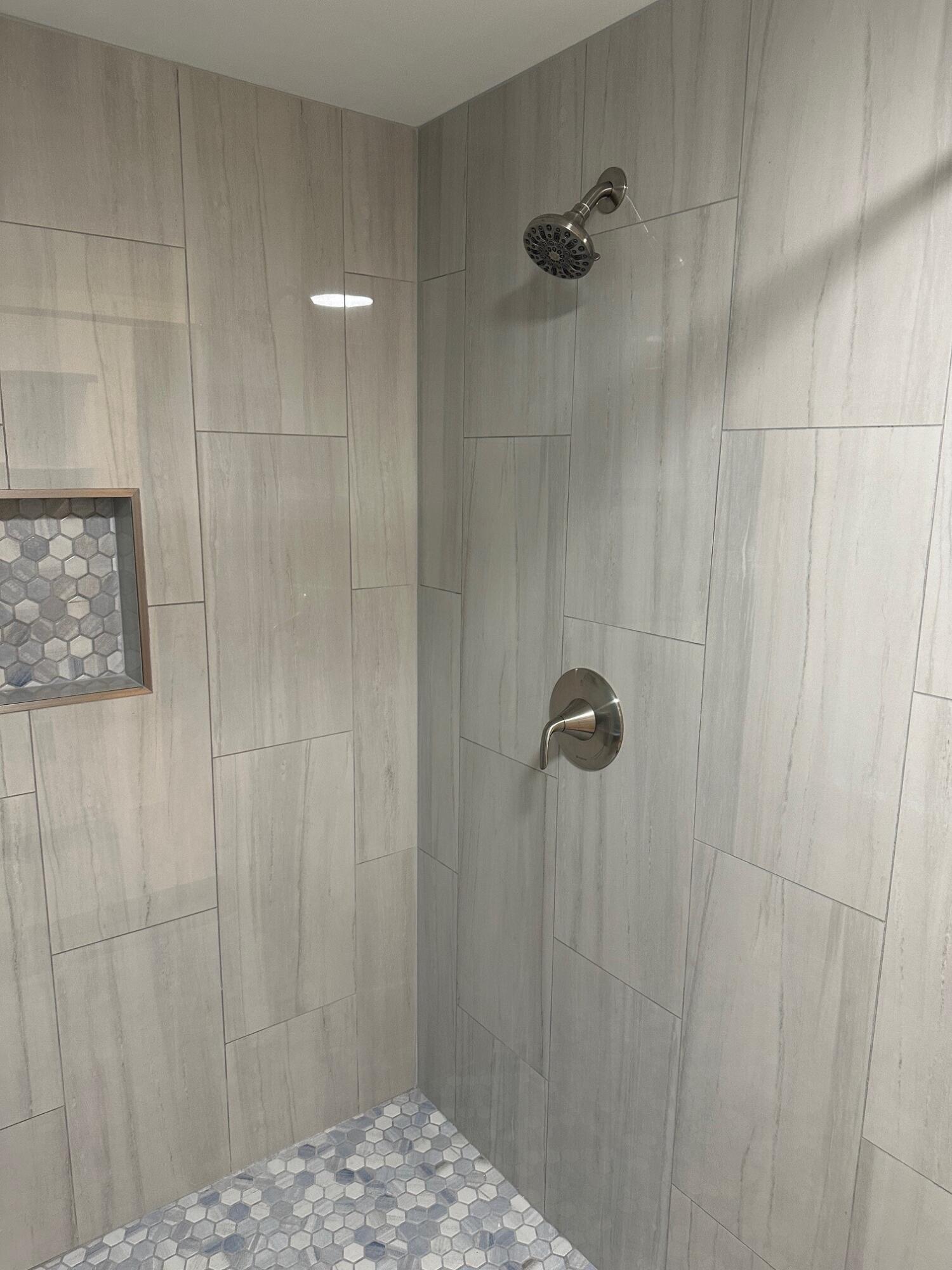 Sea Lofters Condo - Residential Lease