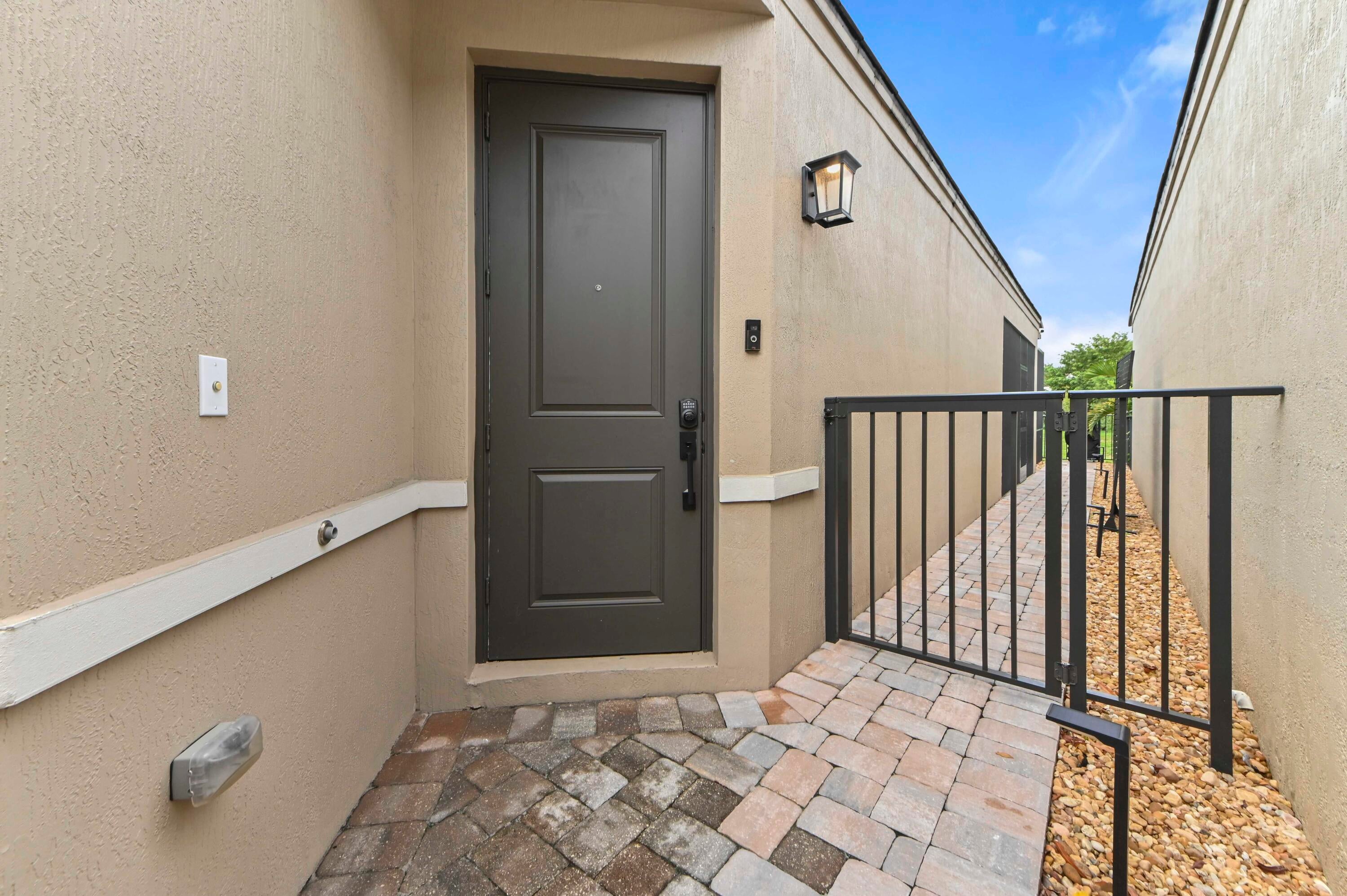 355 NW 33RD Lane