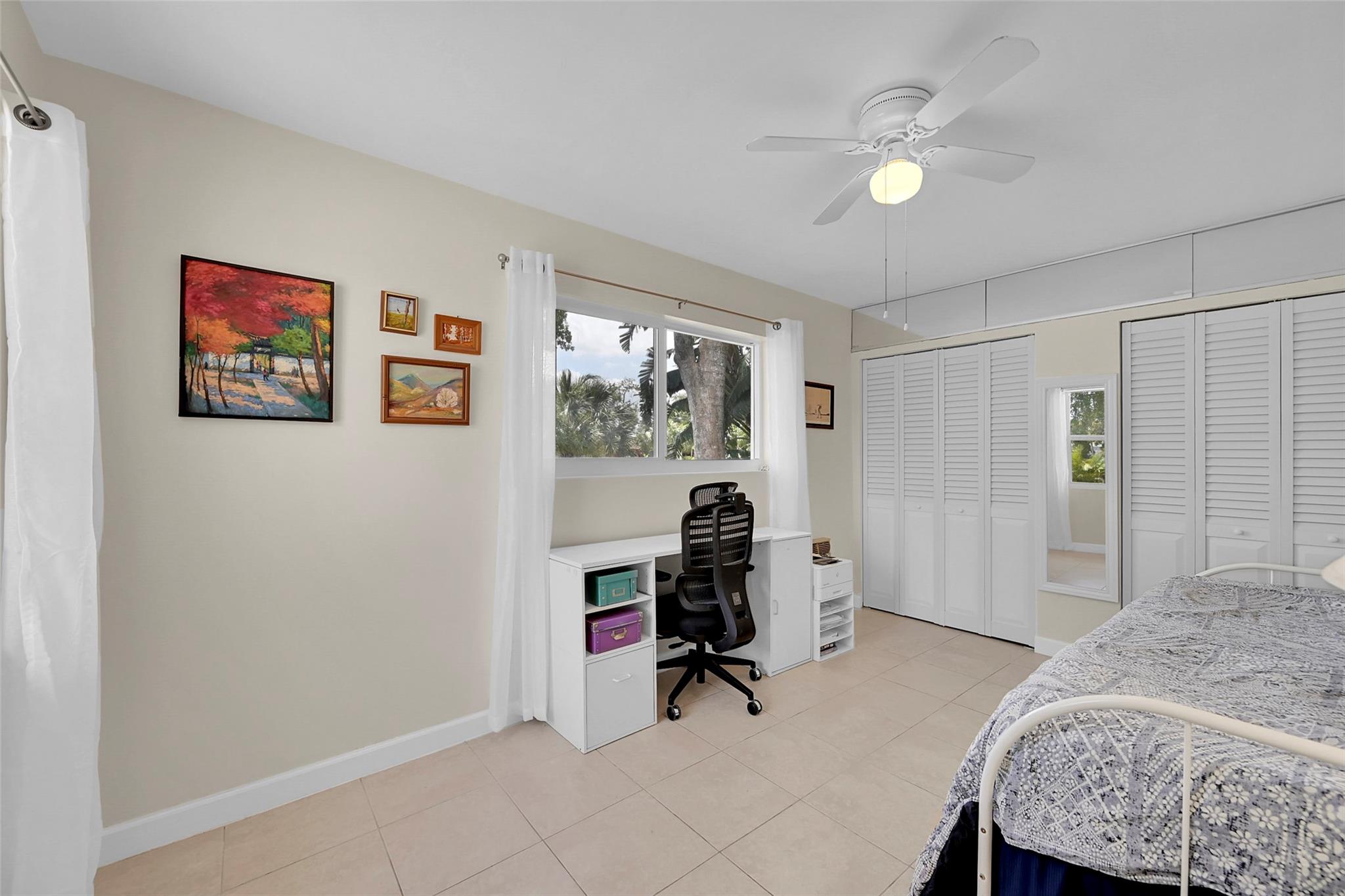 IMPERIAL POINT 3RD SEC - Residential