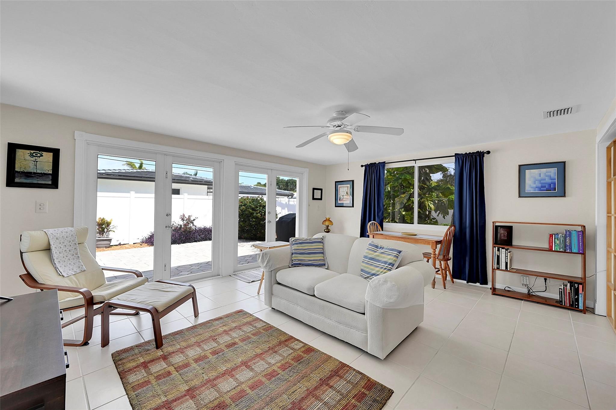 IMPERIAL POINT 3RD SEC - Residential