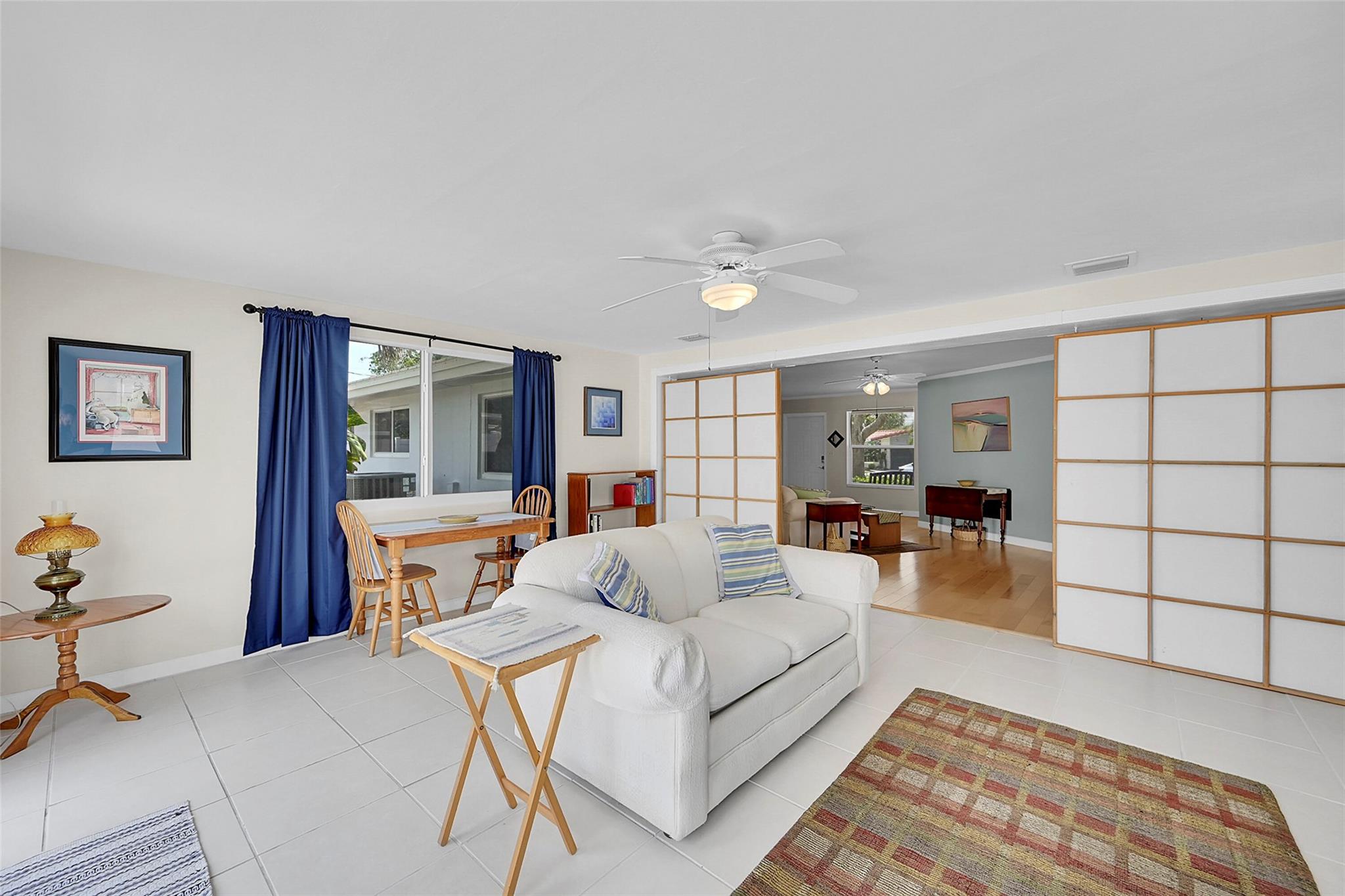 IMPERIAL POINT 3RD SEC - Residential