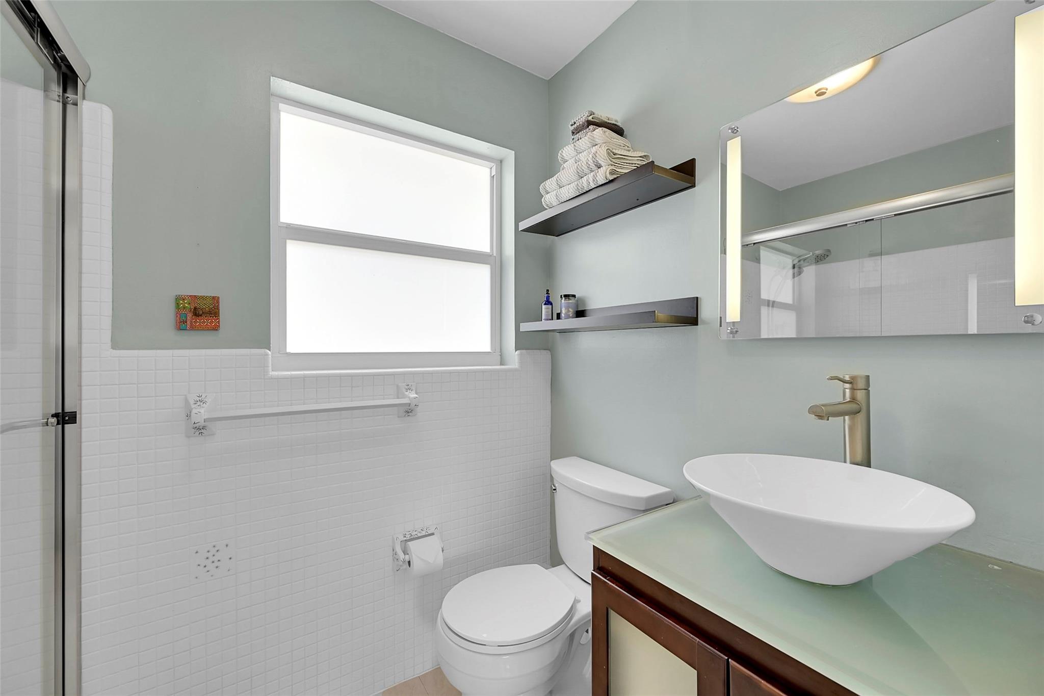 IMPERIAL POINT 3RD SEC - Residential