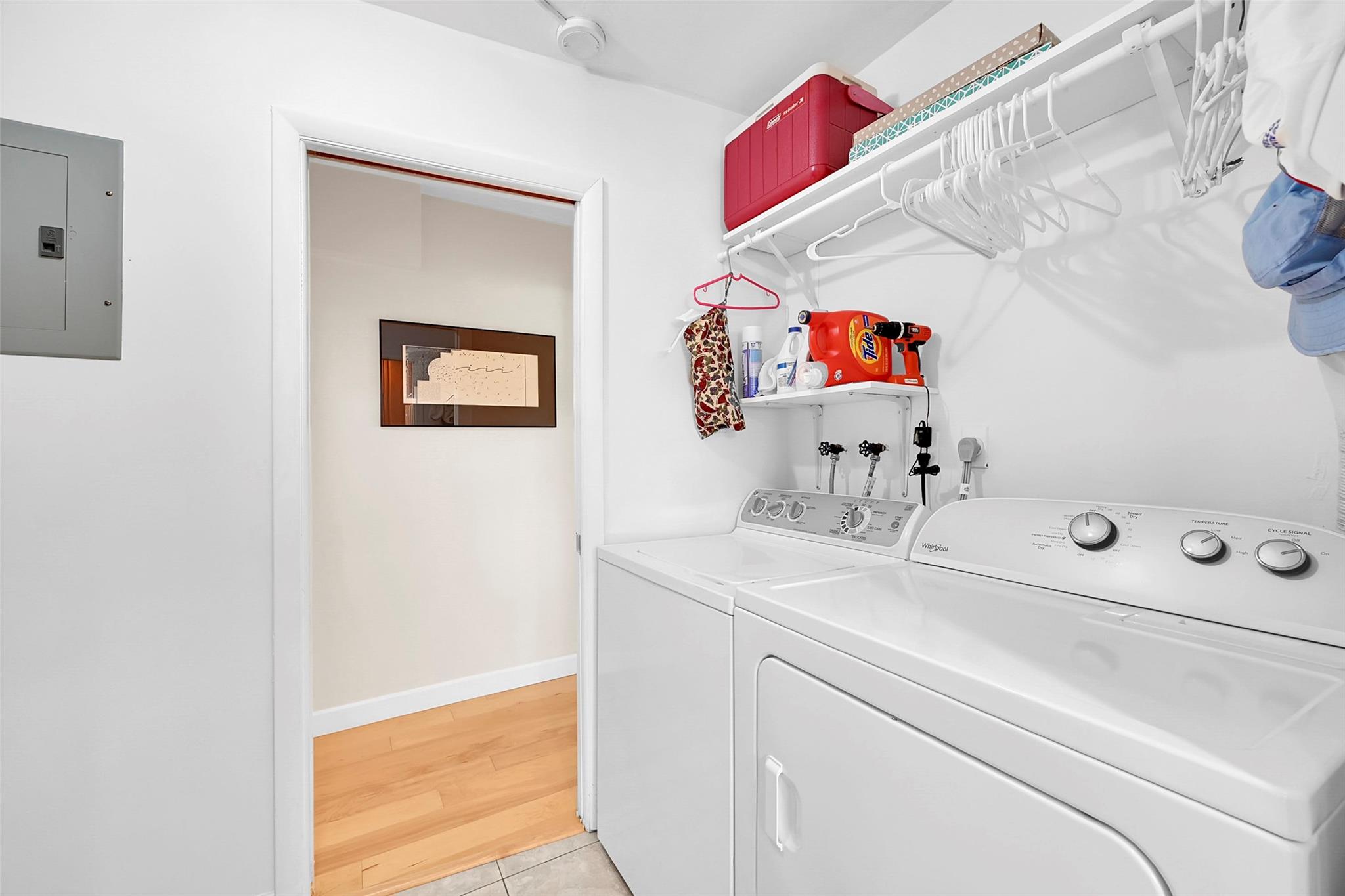 IMPERIAL POINT 3RD SEC - Residential