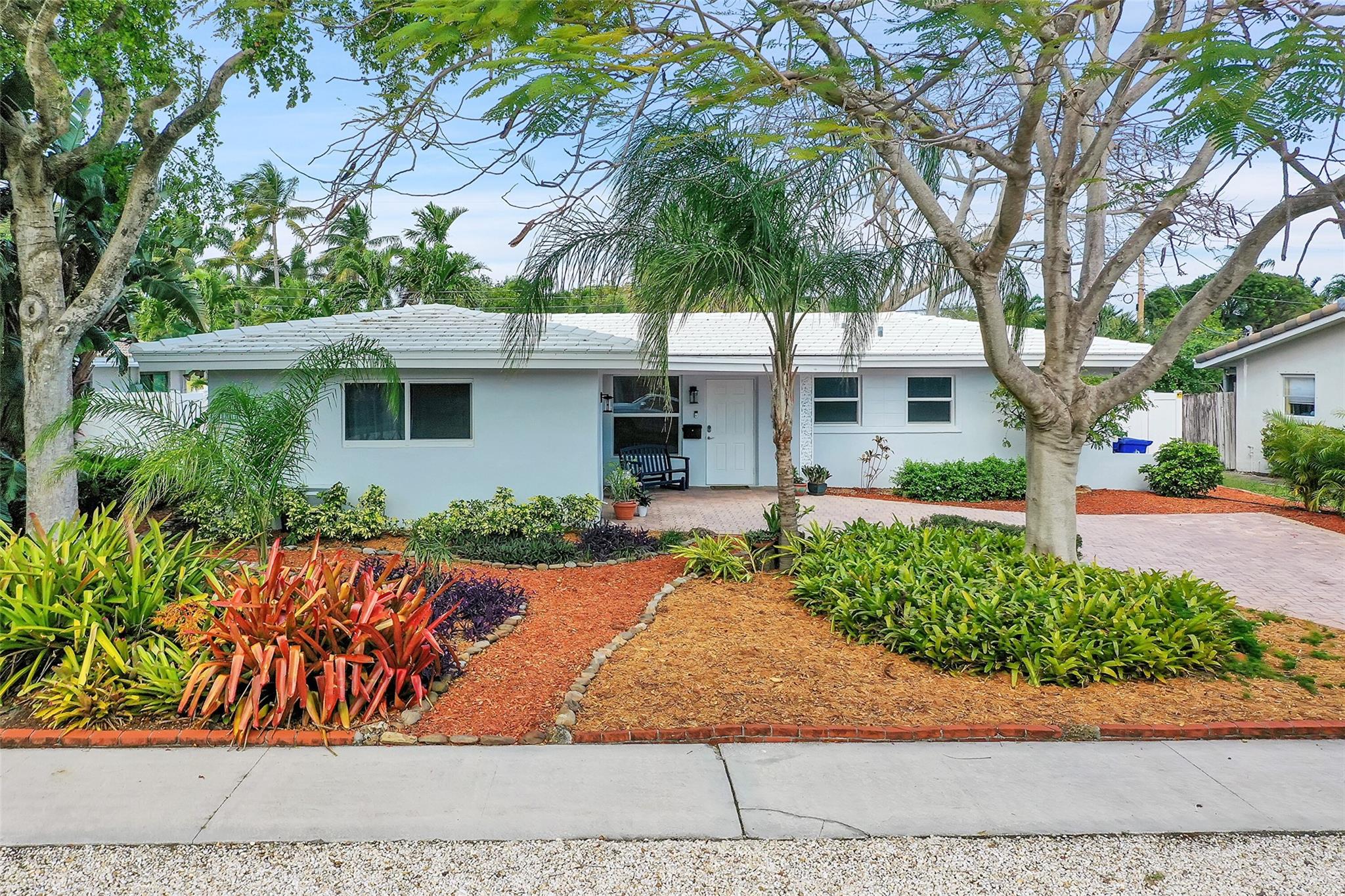 IMPERIAL POINT 3RD SEC - Residential