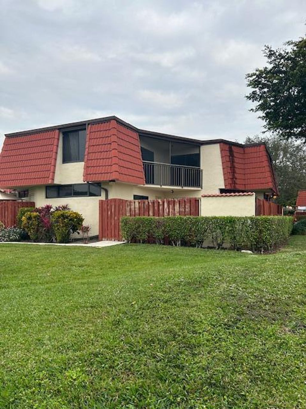 Photo of 3896 Victoria Drive, West Palm Beach, FL 33406 (MLS # R10950215)