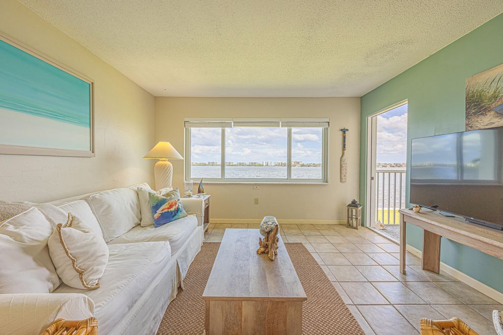 Photo of 1516 S Lakeside Drive #203, Lake Worth Beach, FL 33460 (MLS # B26019714)