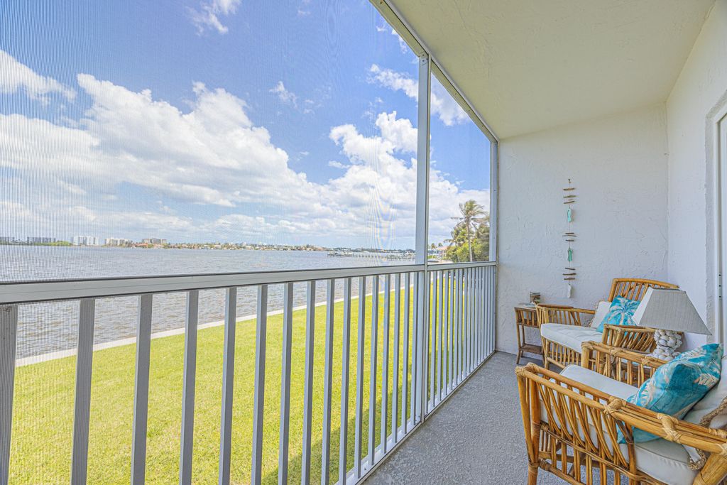 Photo of 1516 S Lakeside Drive #203, Lake Worth Beach, FL 33460 (MLS # B26019714)