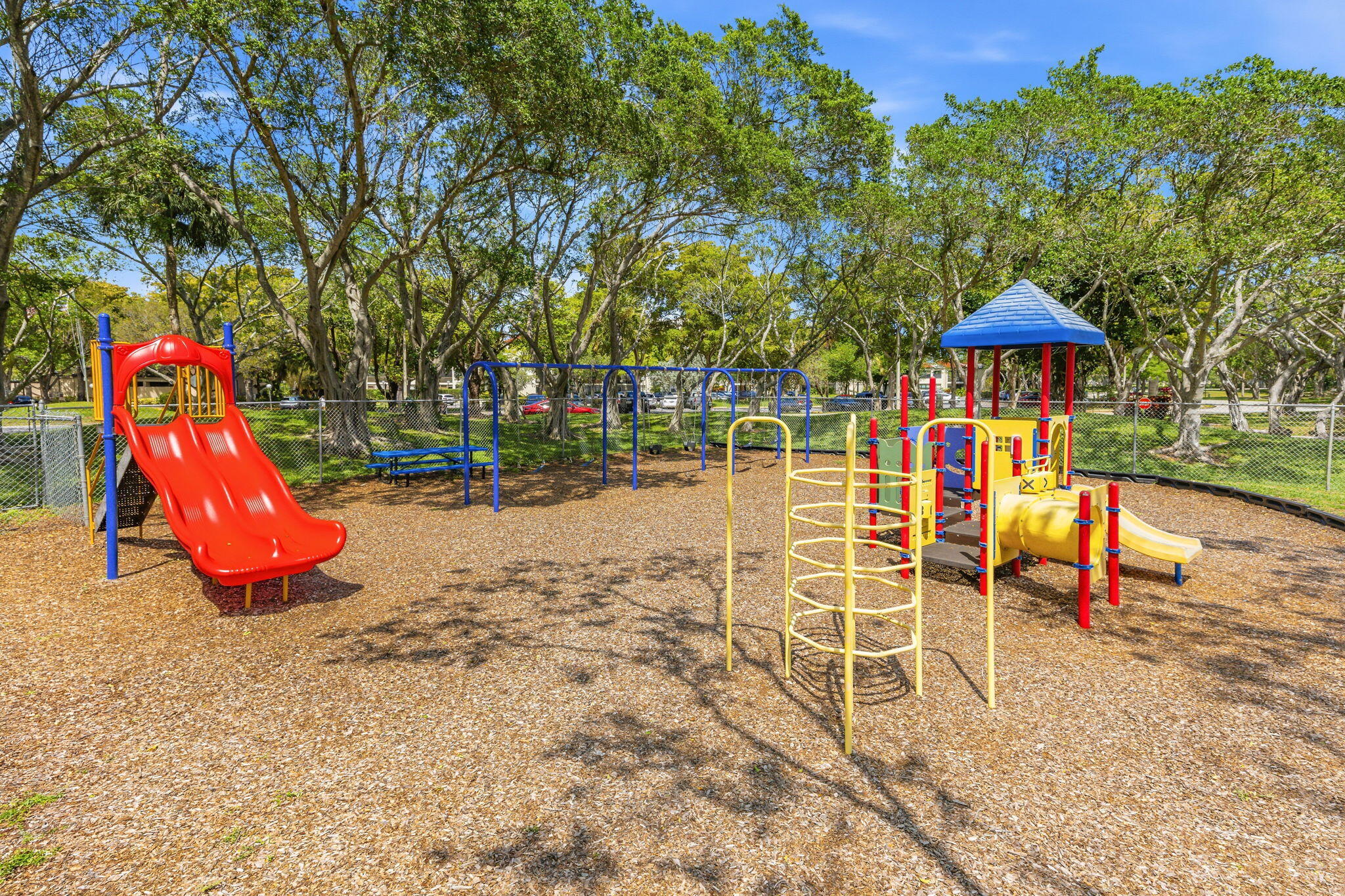 CYPRESS BEND CONDOMINIUM II - Residential