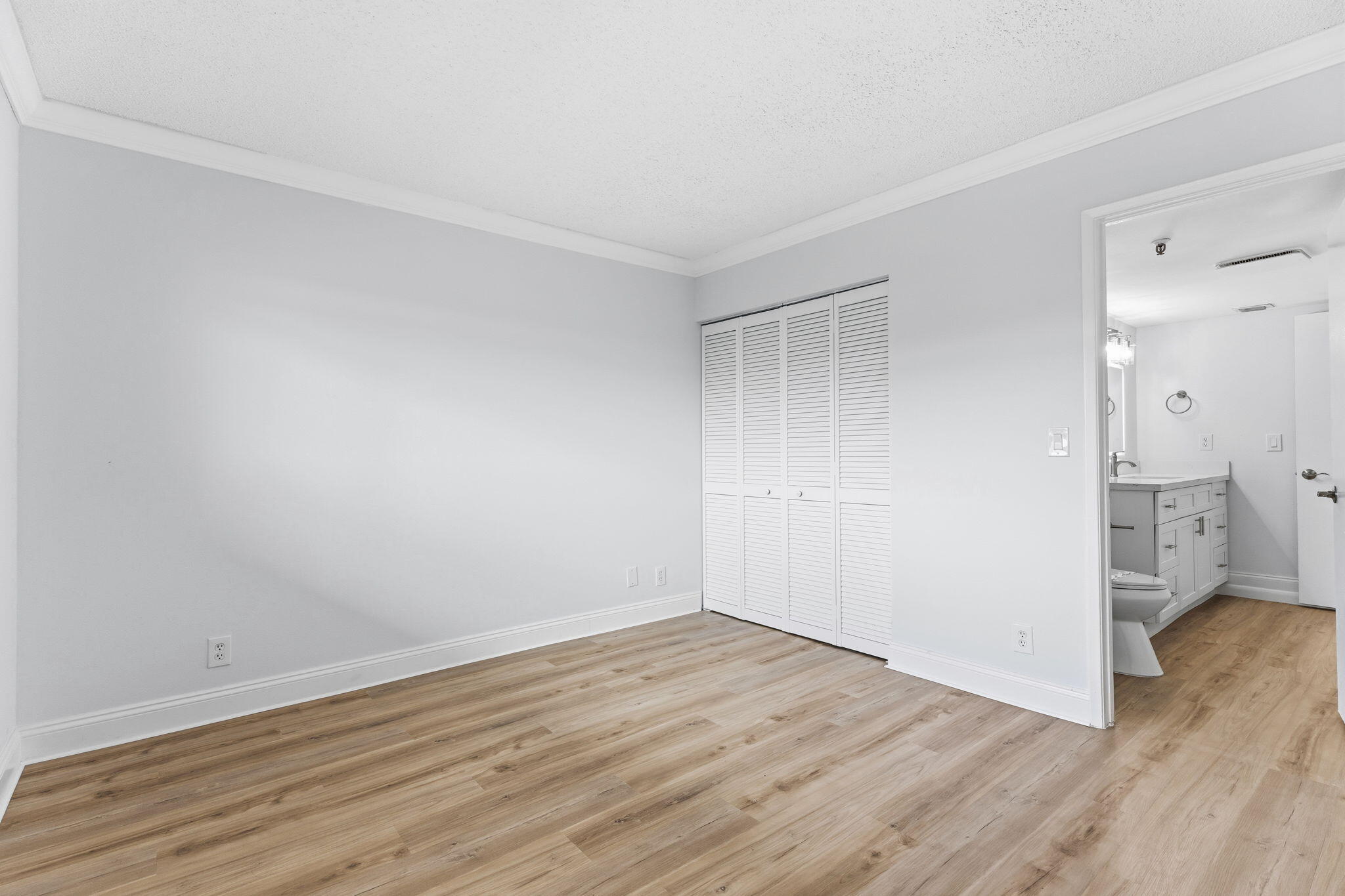 CYPRESS BEND CONDOMINIUM II - Residential