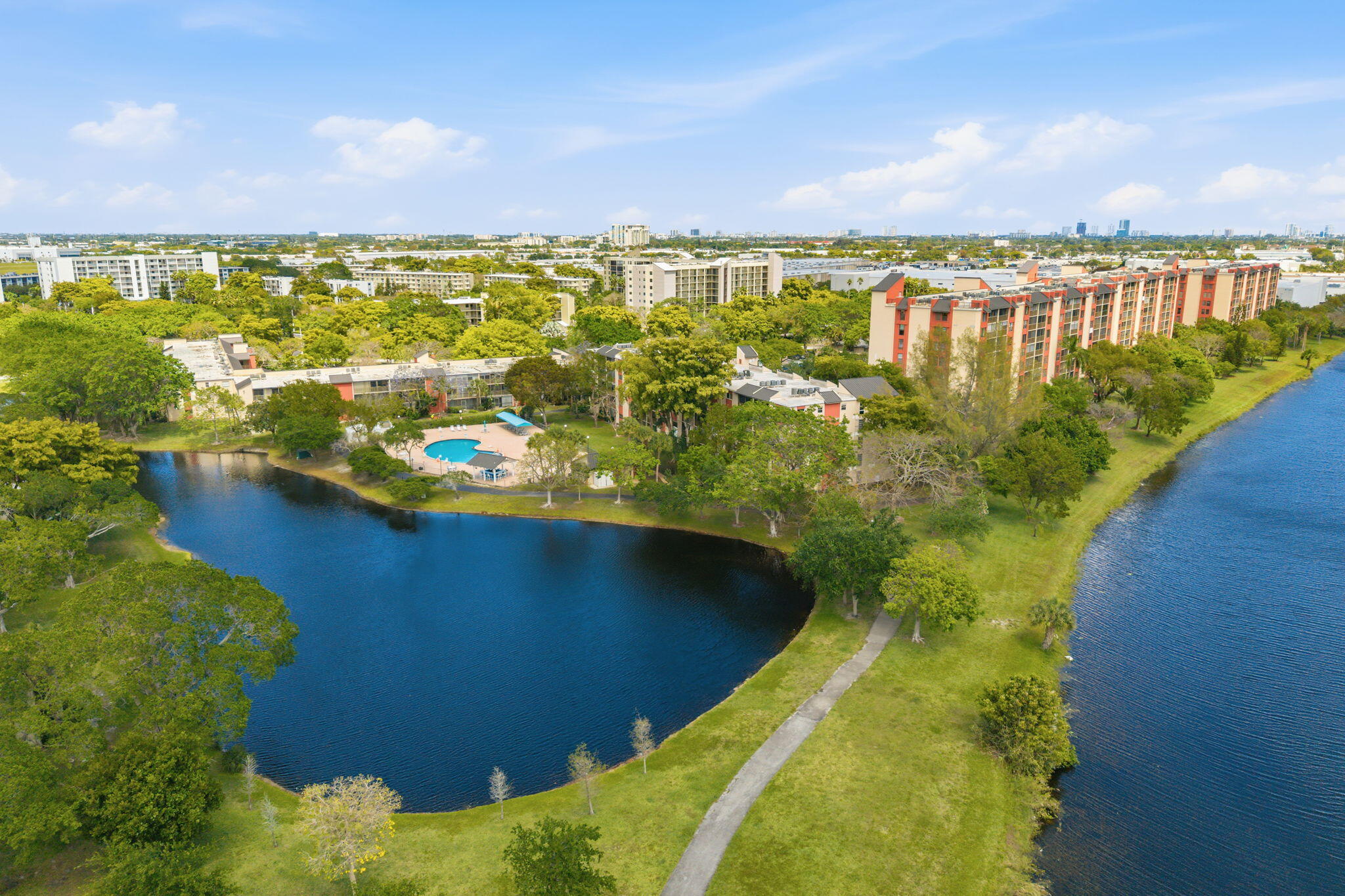 CYPRESS BEND CONDOMINIUM II - Residential