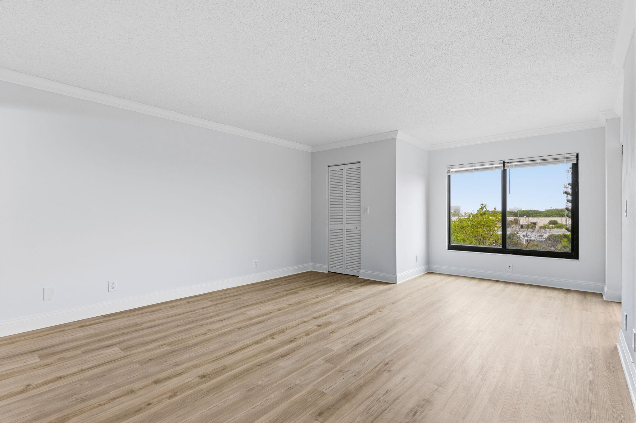 CYPRESS BEND CONDOMINIUM II - Residential