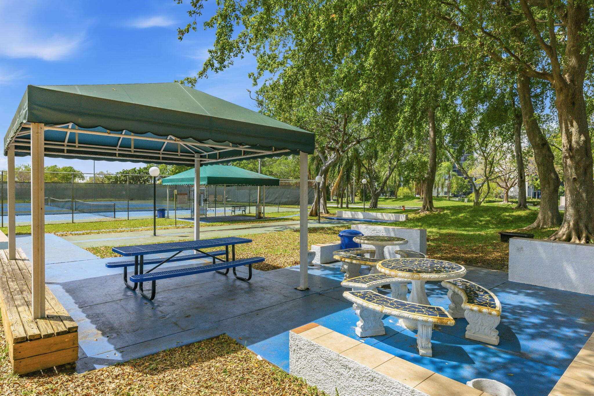 CYPRESS BEND CONDOMINIUM II - Residential