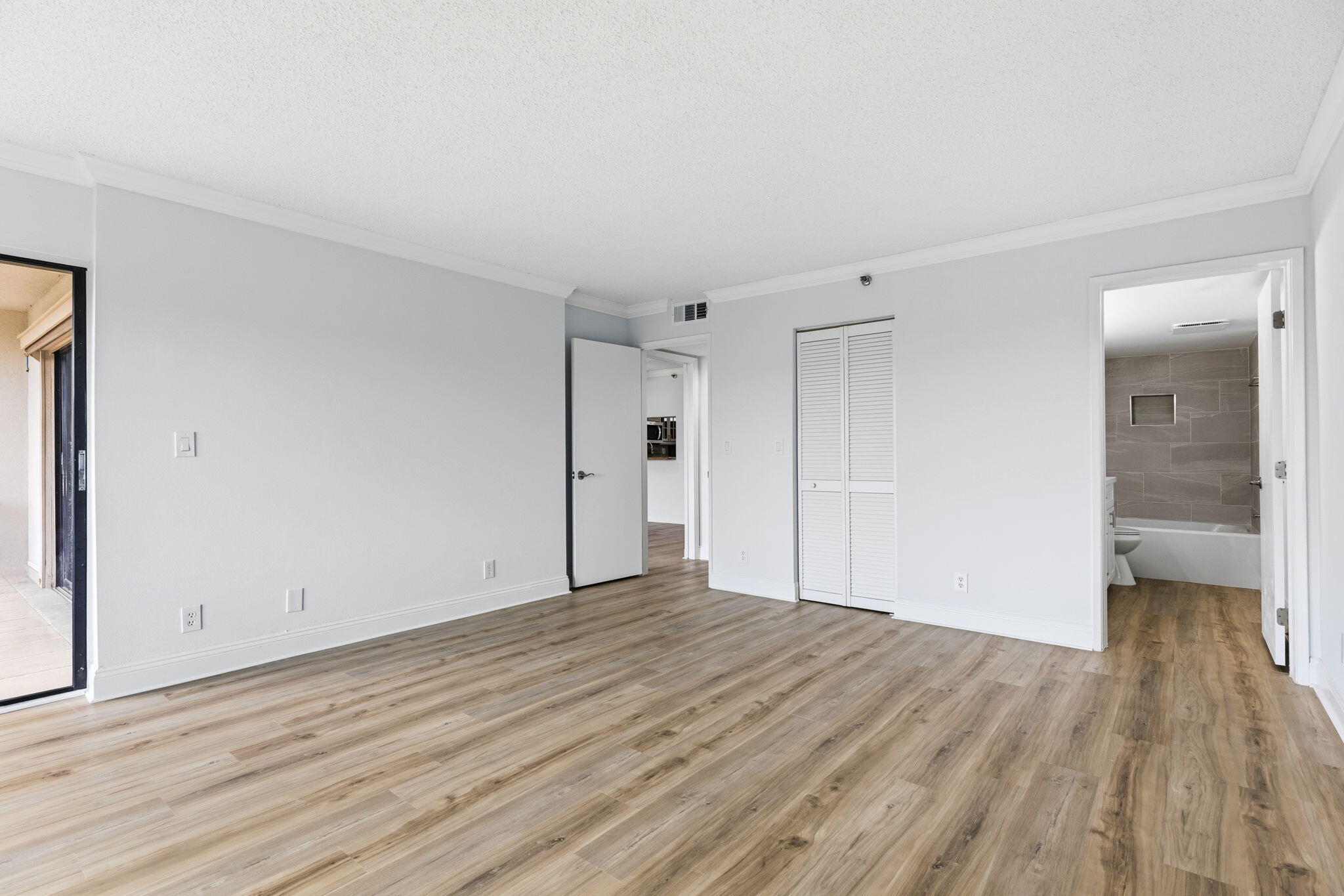 CYPRESS BEND CONDOMINIUM II - Residential