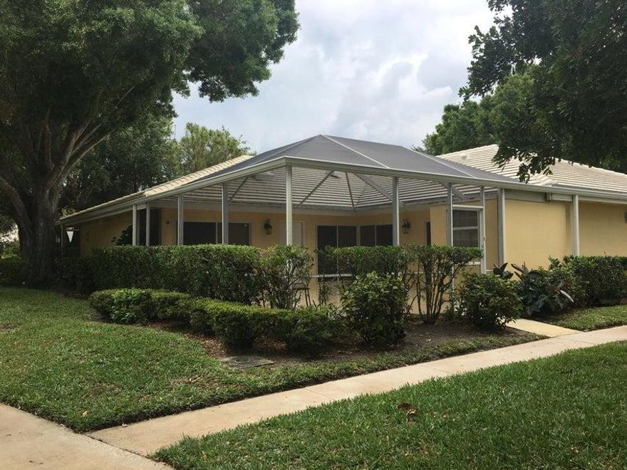 New A/C (2016), New Kitchen Applilances, California Closet, Hurrican Shutters, New Tile Floors, Shows great price to sell...