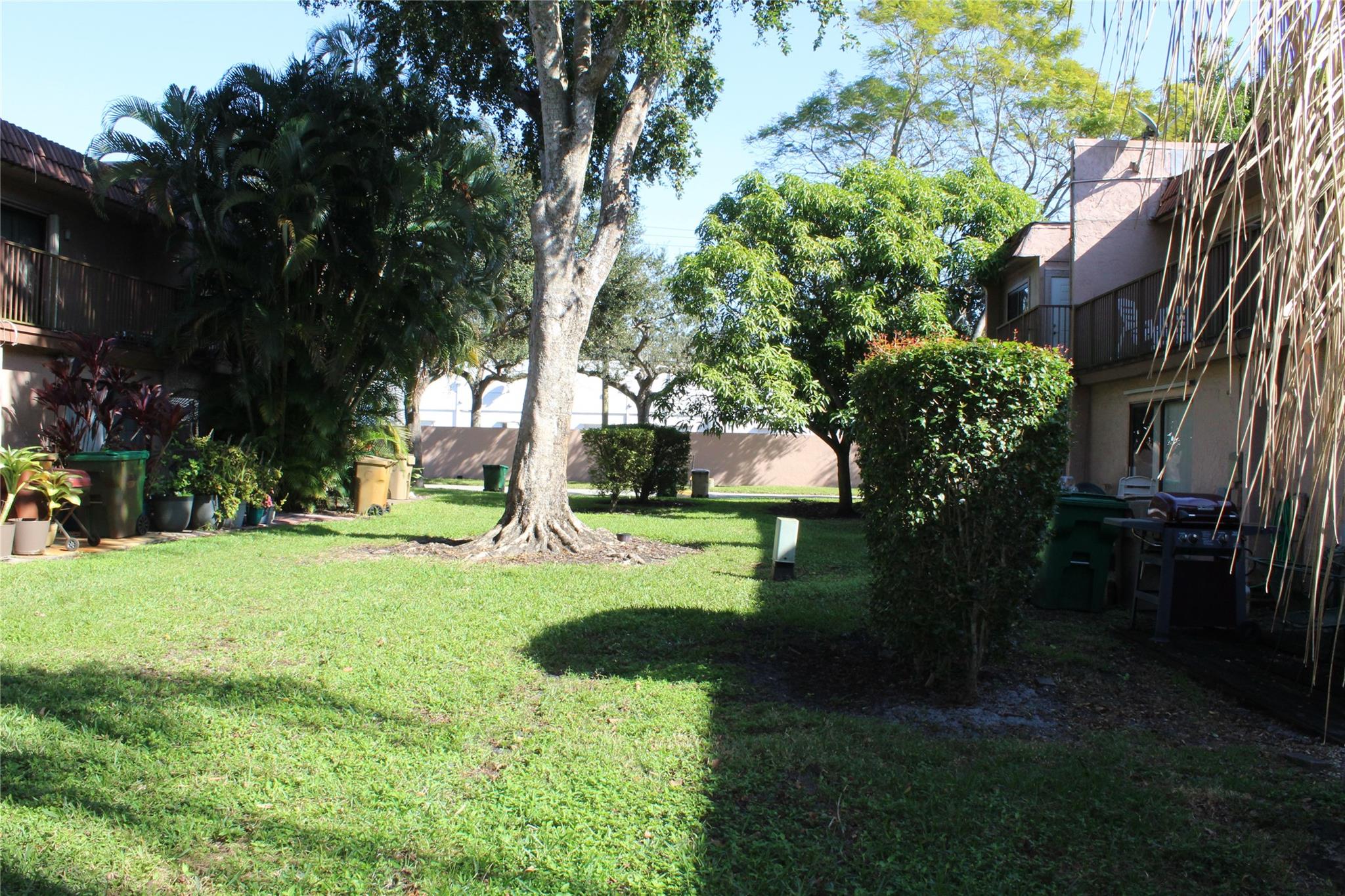 Valencia Village - Residential