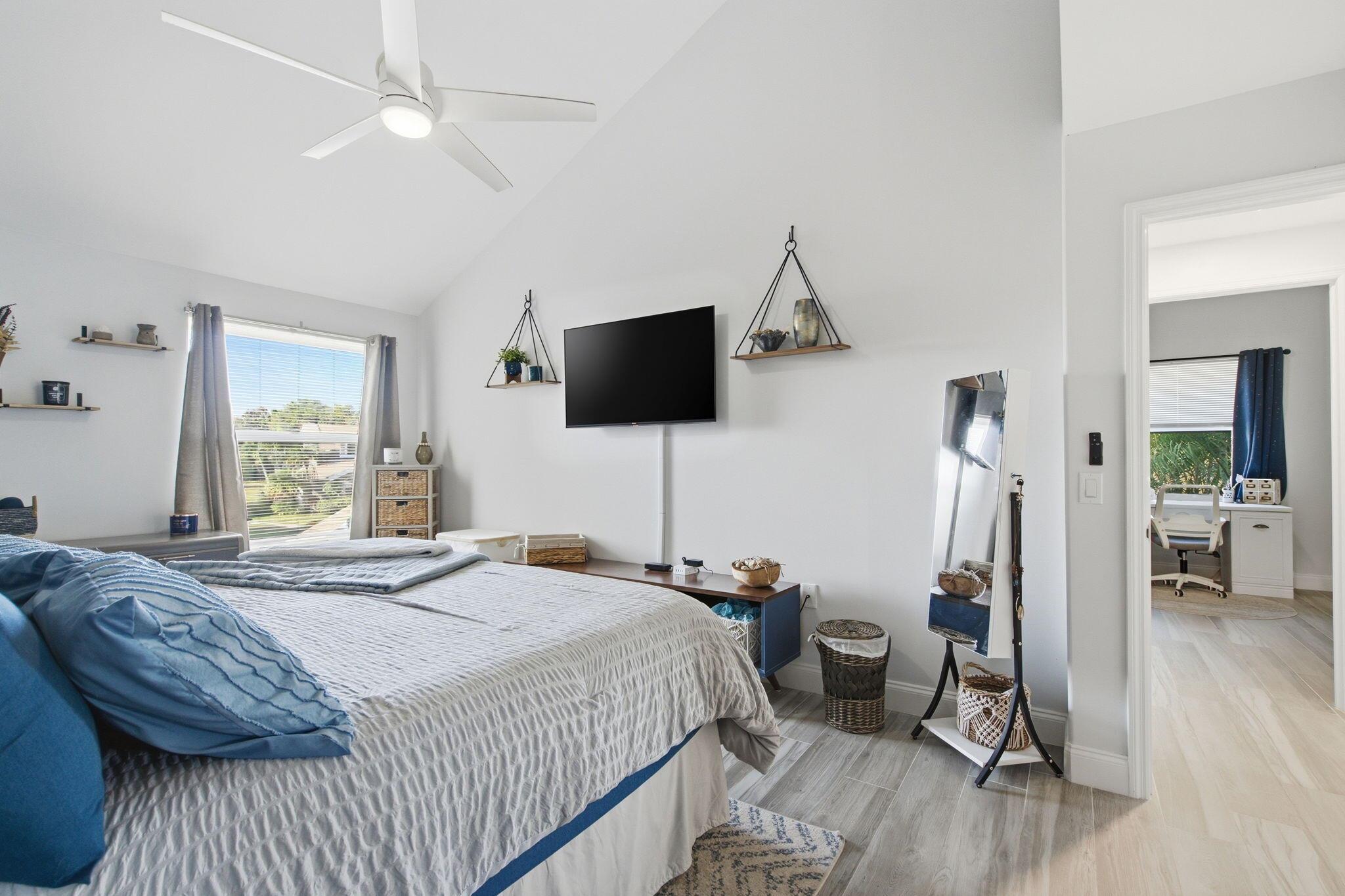 WELLESLEY AT SUNSET TRACE - Residential