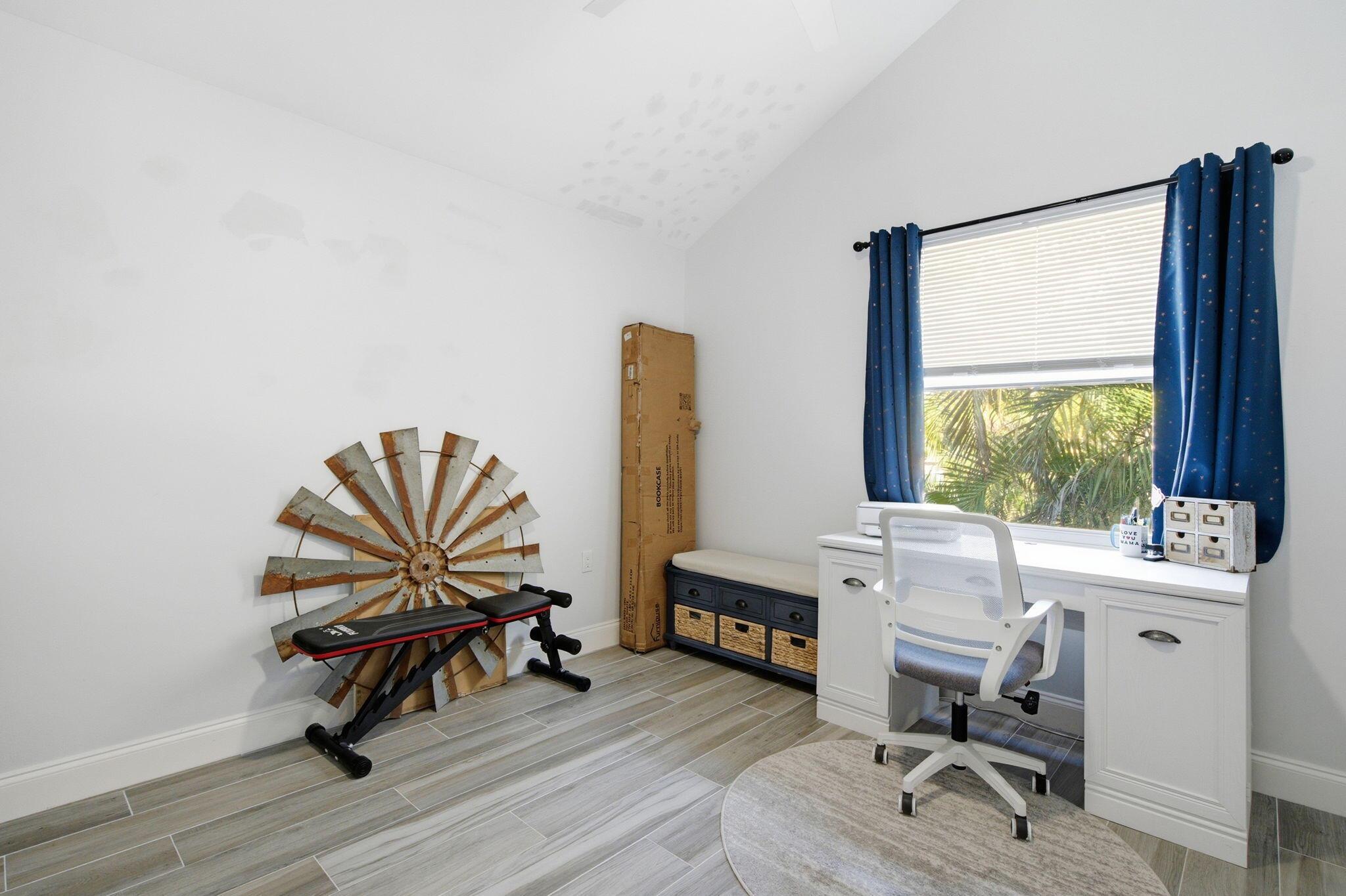 WELLESLEY AT SUNSET TRACE - Residential