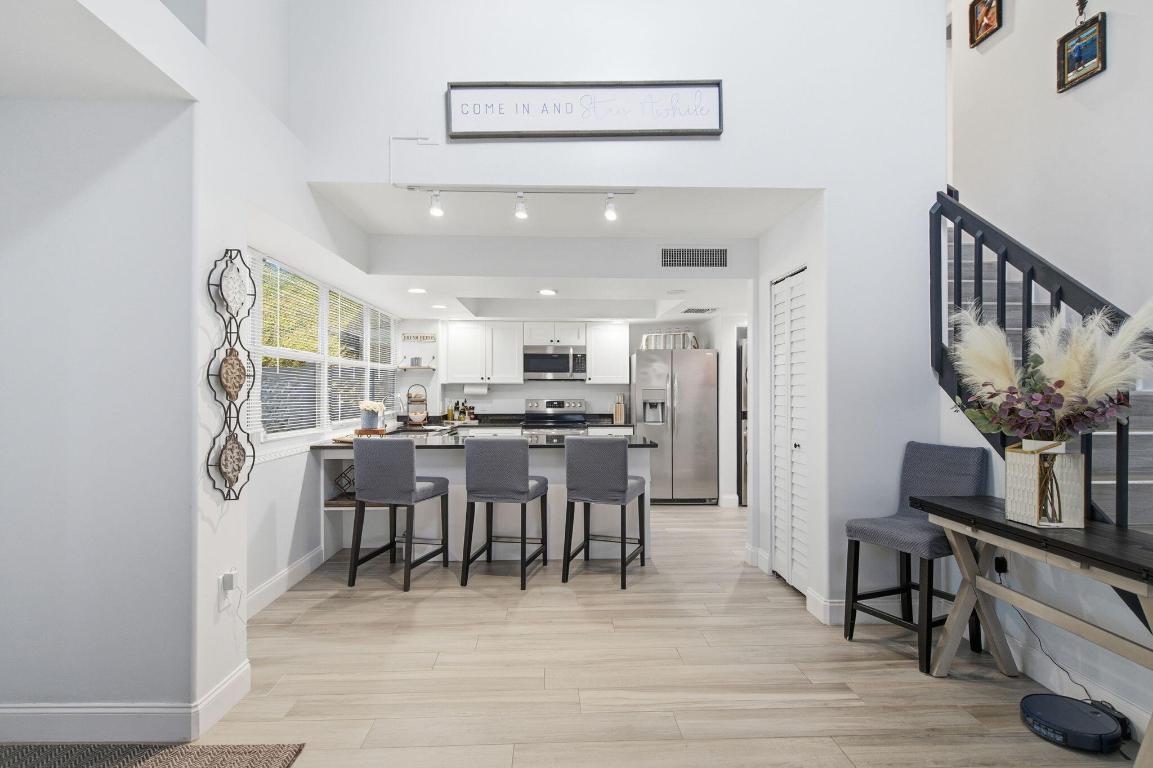 WELLESLEY AT SUNSET TRACE AT MARTIN DOWNS (AKA MAR - Residential