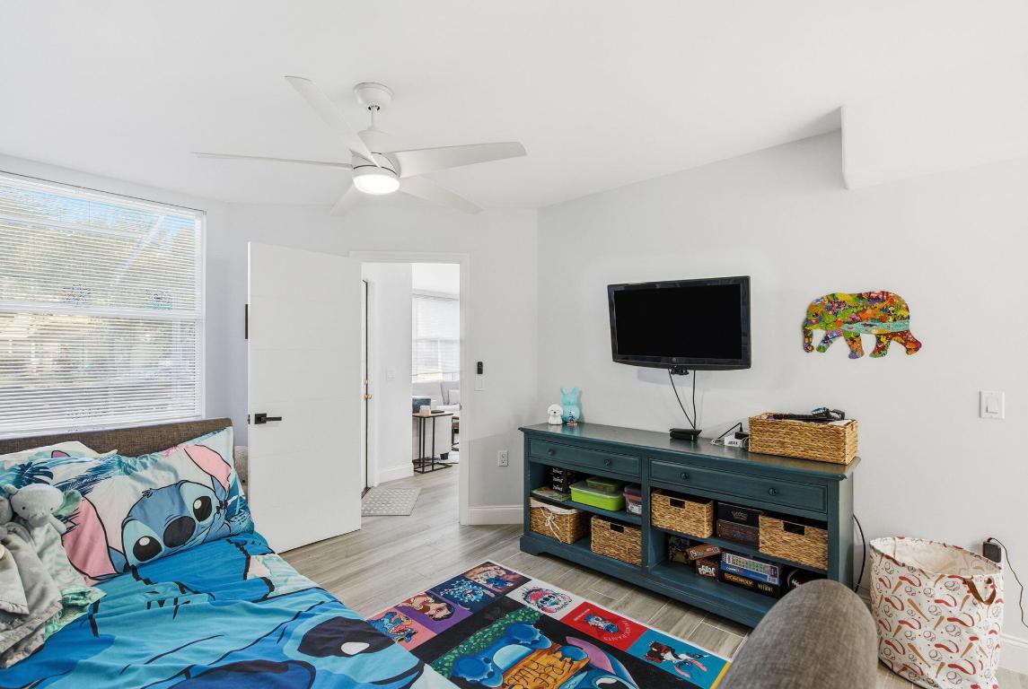 WELLESLEY AT SUNSET TRACE AT MARTIN DOWNS (AKA MAR - Residential