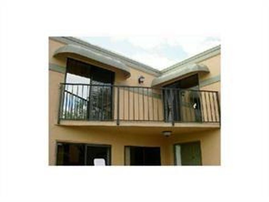 ****FREE*** First Month*** FREE ***

 IT HAS 3 BEDS & 3 FULL BATHS. HOME HAS 5 SETS OF GLASS SLIDING DOORS CREATING AN OPEN, AND
 LUXURIOUS STYLE. THE MASTER BR UPSTAIRS HAS A WHIRLPOOL SPA, TWO SINKS, & SEPARATE VANITY.
 ***ONE FULL BED/BATH ON THE FIRTS FLOOR***. BANYAN LAKES HAS TWO POOLS, TENNIS, FITNESS
 CENTER/GYM, & MORE. ****HAMMOCK POINTE-Elementary.*** ***OMNI--Middle.*** ***SPANISH RIVER-
High. 
***accordion Hurricane Shutters***
MOVE IN DEPOSIT (SECOND MONTH AND SECURITY DEPOSIT).