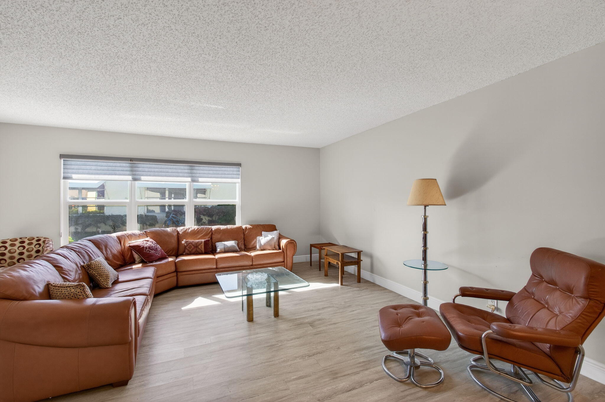 5392 Lakefront Boulevard A