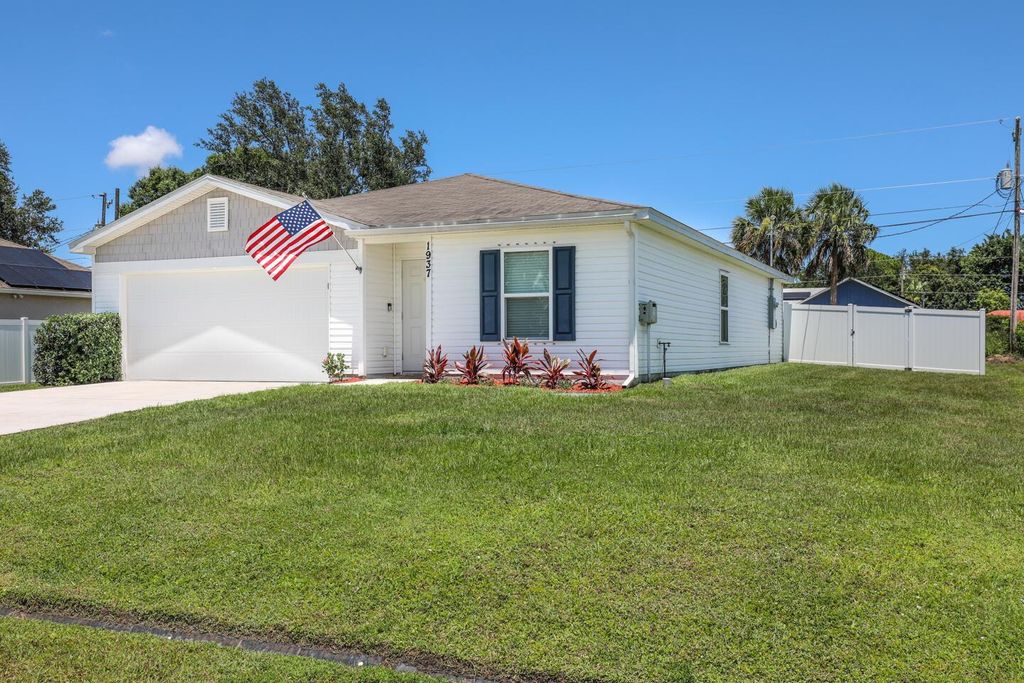 Photo of 1937 SW Aguero Street, Port Saint Lucie, FL 34953 (MLS # R11099986)