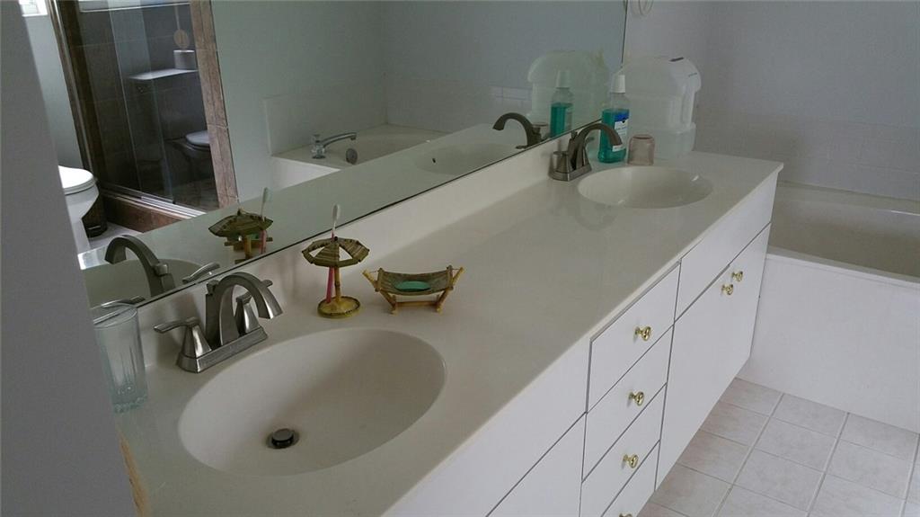 Acreage & Unrec - Residential Lease