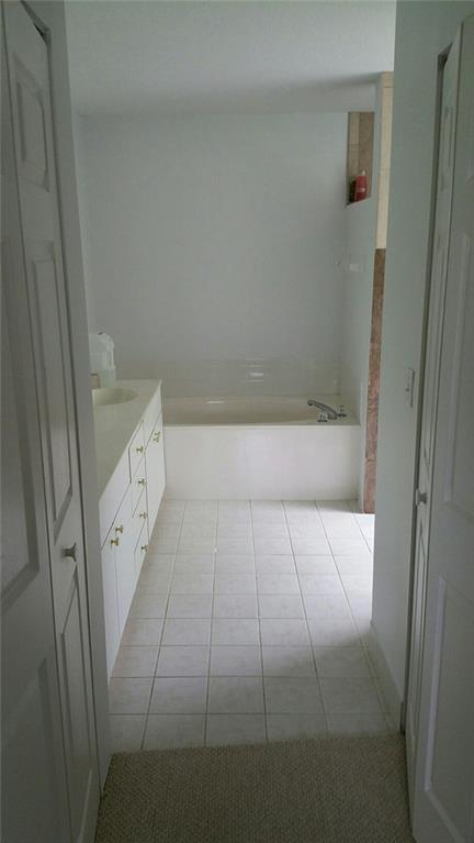 Acreage & Unrec - Residential Lease