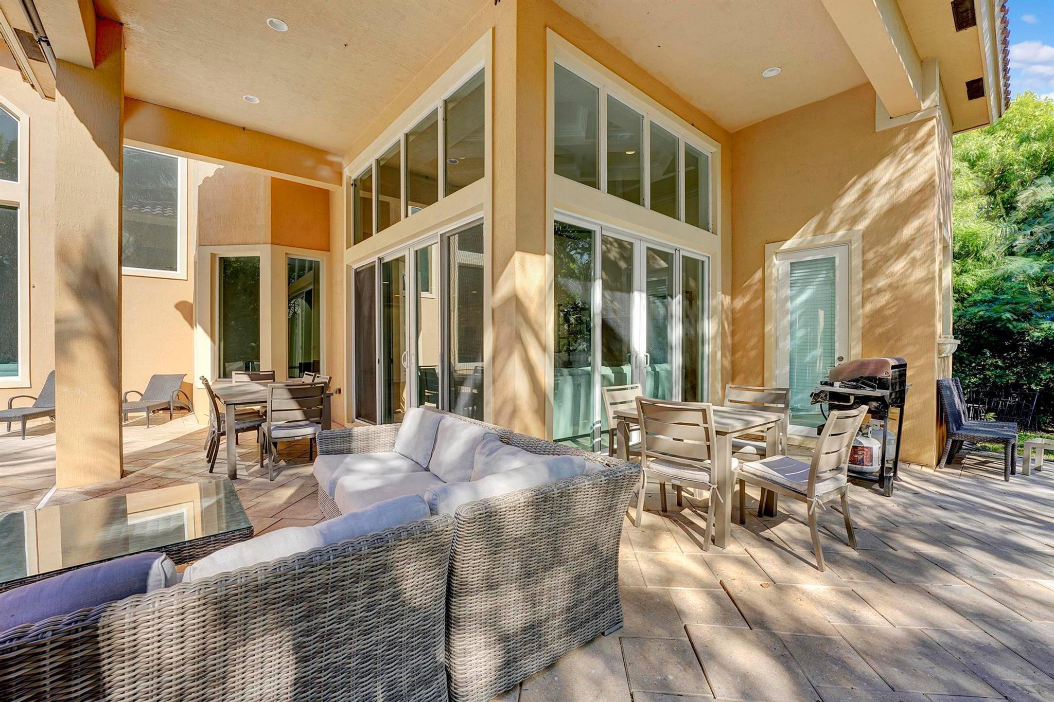 BOYNTON BEACH PARK - Residential Lease