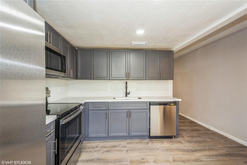 Photo of 2805 Victoria Way #D1, Coconut Creek, FL 33066 (MLS # F10533887)