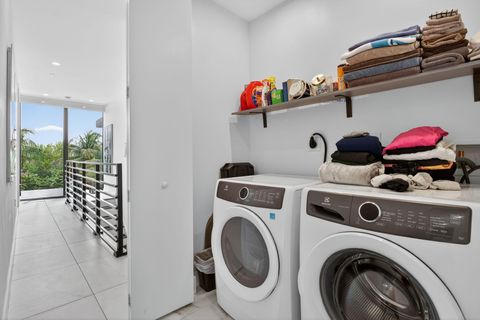 Tiny photo for 1044 N Victoria Park Road, Fort Lauderdale, FL 33304 (MLS # B26013693)