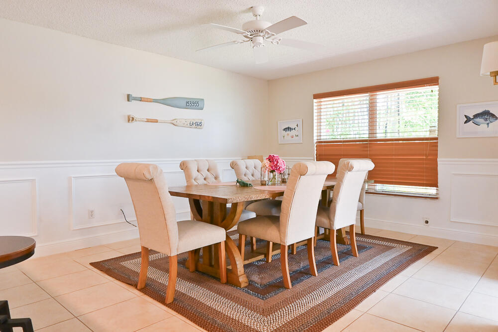 MEADOWLAND COVE 1 OF WELLINGTON - Residential Lease