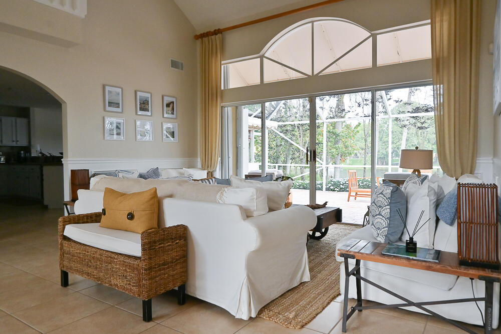 MEADOWLAND COVE 1 OF WELLINGTON - Residential Lease