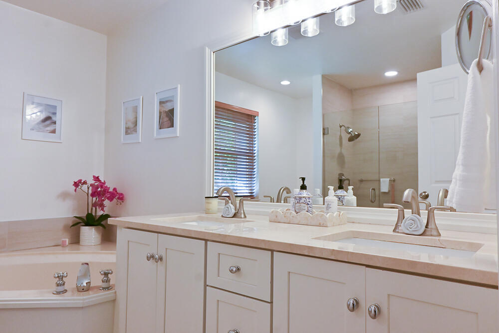 MEADOWLAND COVE 1 OF WELLINGTON - Residential Lease