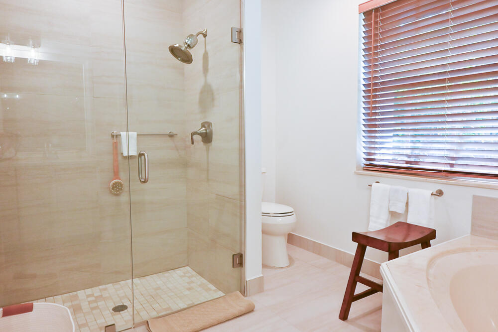 MEADOWLAND COVE 1 OF WELLINGTON - Residential Lease