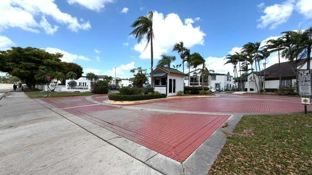 SOLEIL AT FONTAINEBLEAU CONDO - Residential