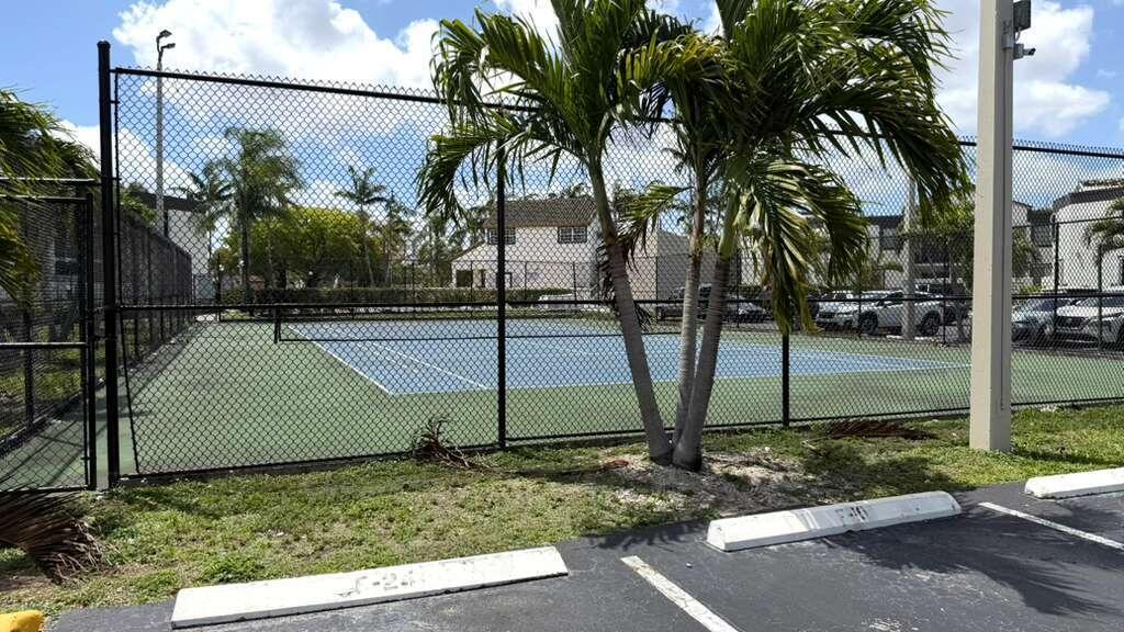 SOLEIL AT FONTAINEBLEAU CONDO - Residential