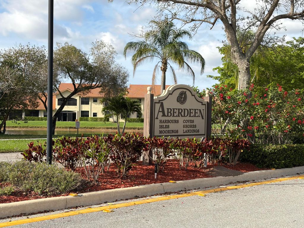 Photo of 8232 Waterline Drive, Boynton Beach, FL 33472 (MLS # B26007229)