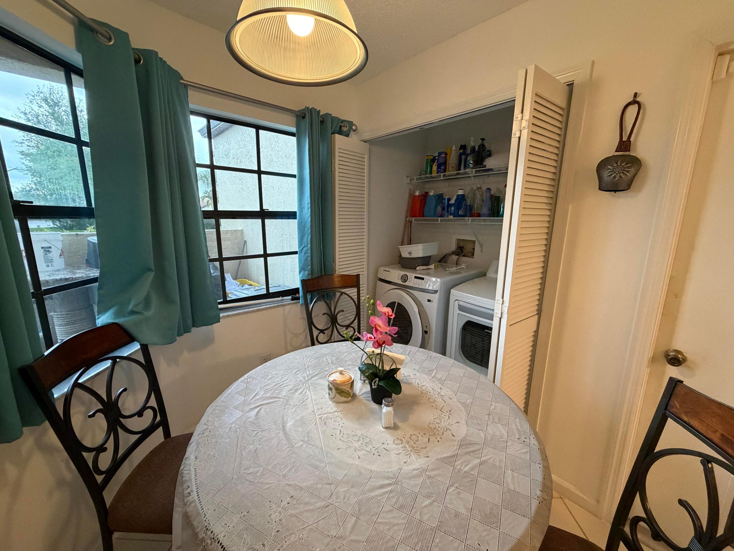 PARKWALK 4 - Residential