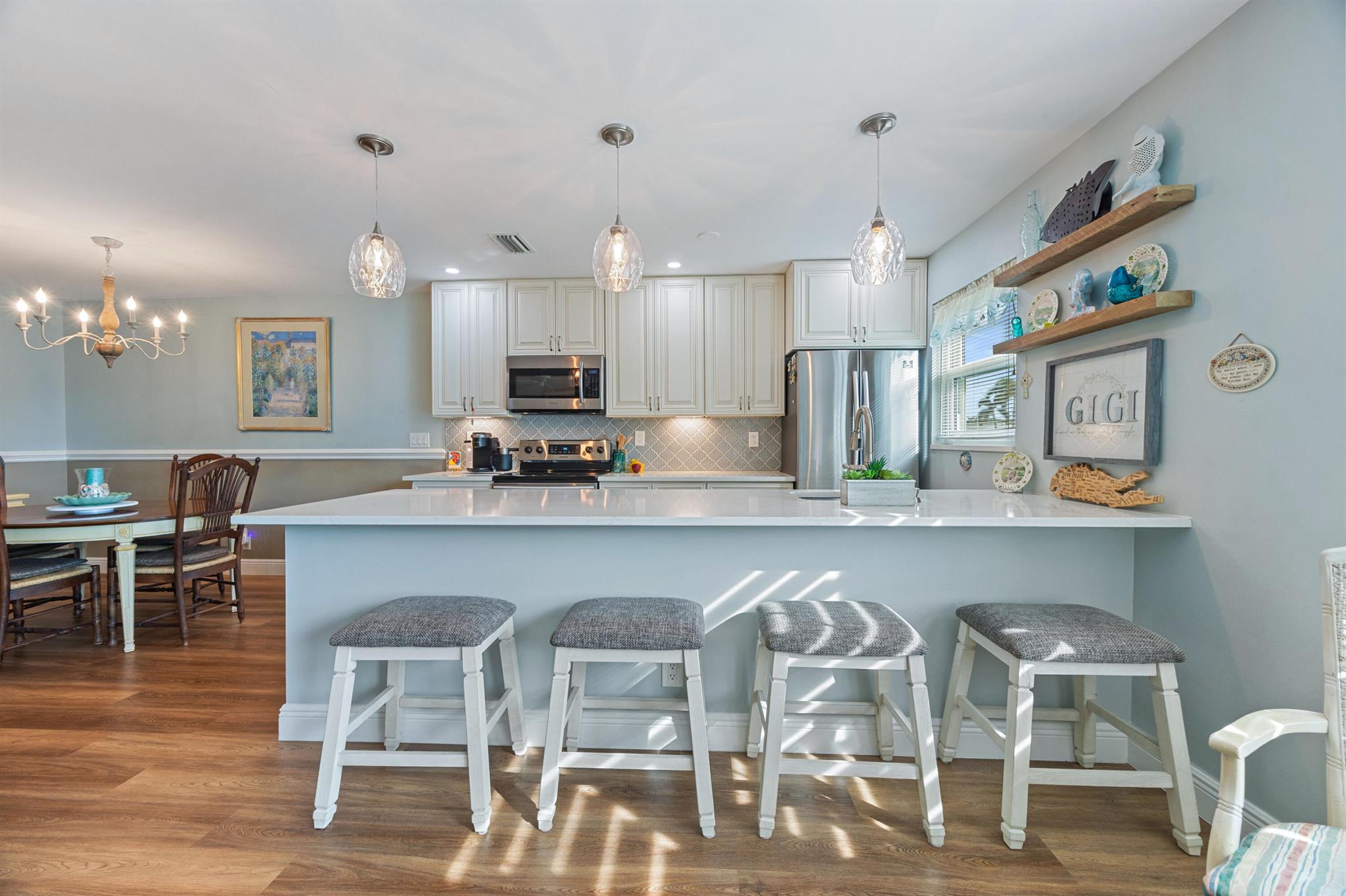 HIGH POINT CONDO SEC 4 - Residential