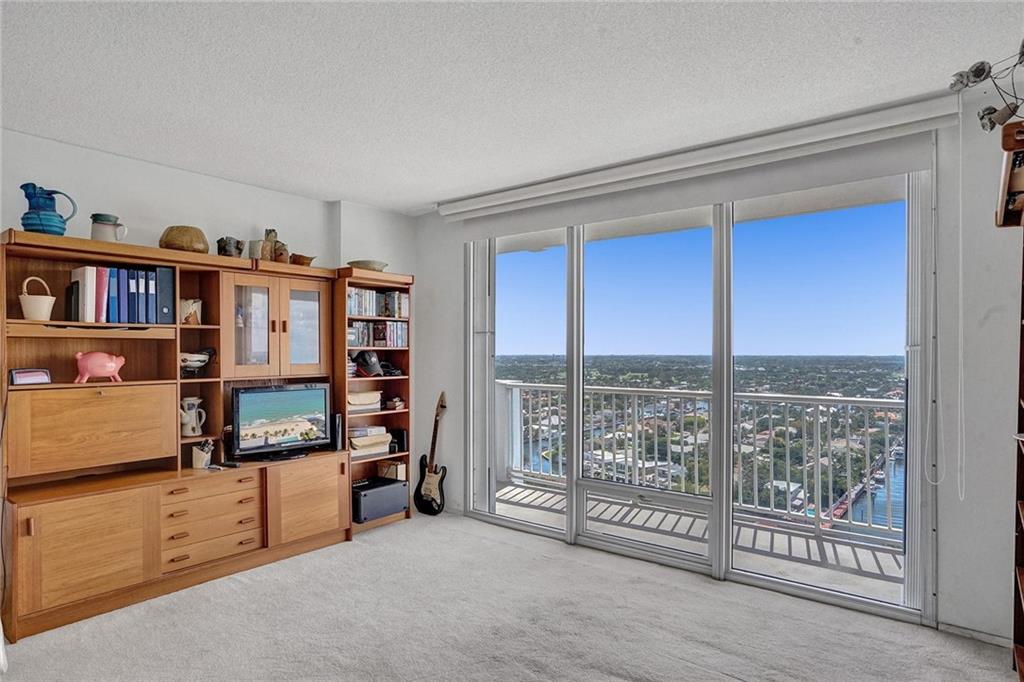 Plaza East - Residential